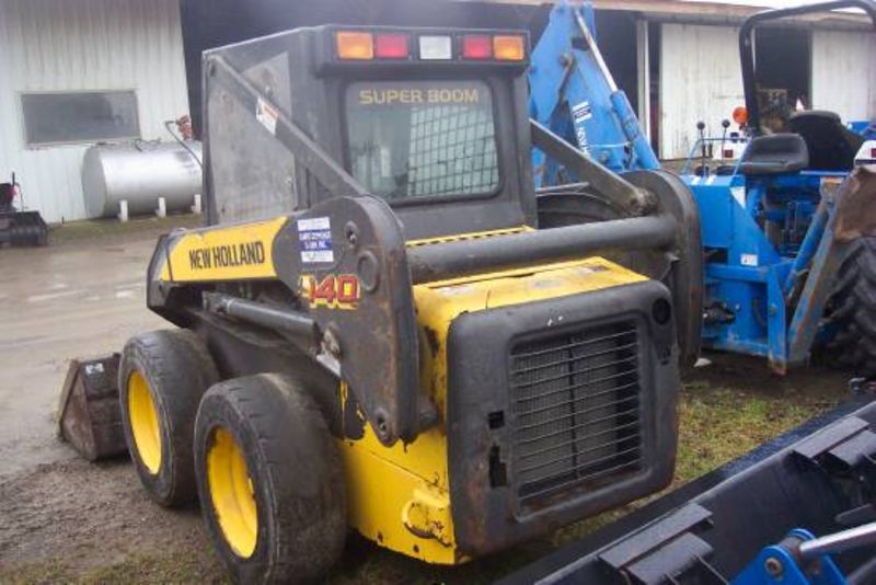 New Holland L140 Skid Steer