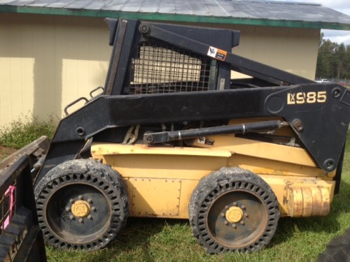 New Holland LX985 Skid Steer Parts